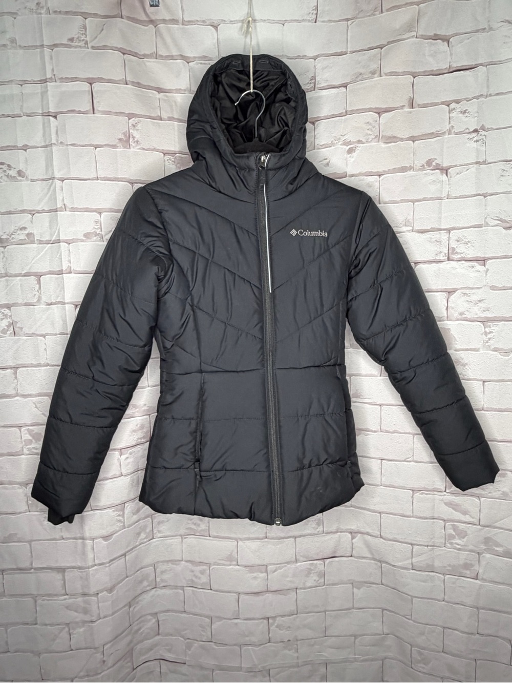 Columbia Black Hooded Puffer Jacket Youth Medium Winter‎ Coat